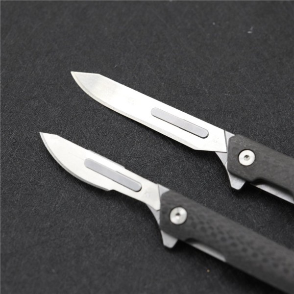 Carbon Fiber Portable Utility knife Using Standard Surgical Blades