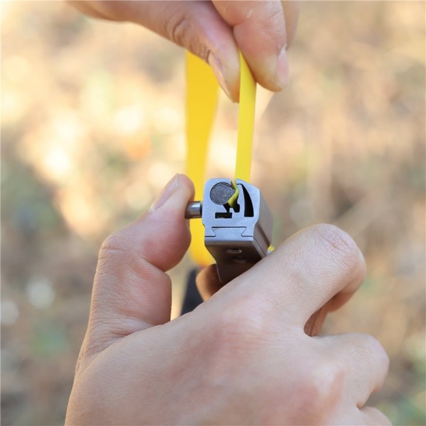 Slingshots: S-Buffalo Titanium Hammer Grip Fork With “Push-lock System” And Adjustable Throat